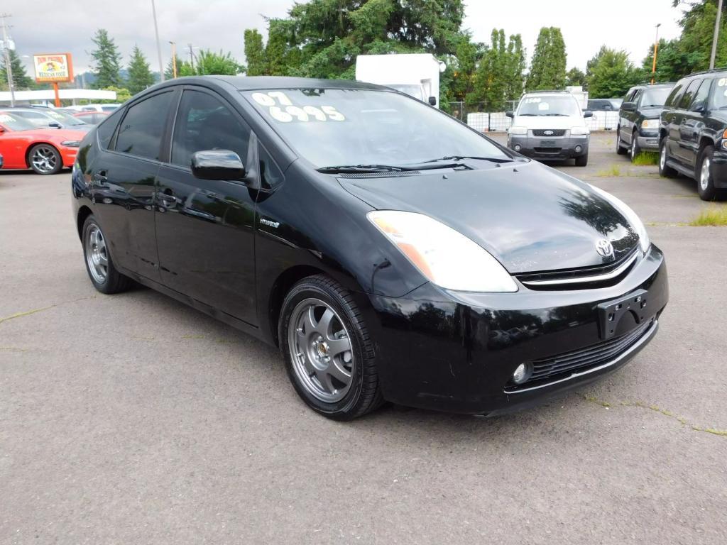 used 2007 Toyota Prius car, priced at $6,995