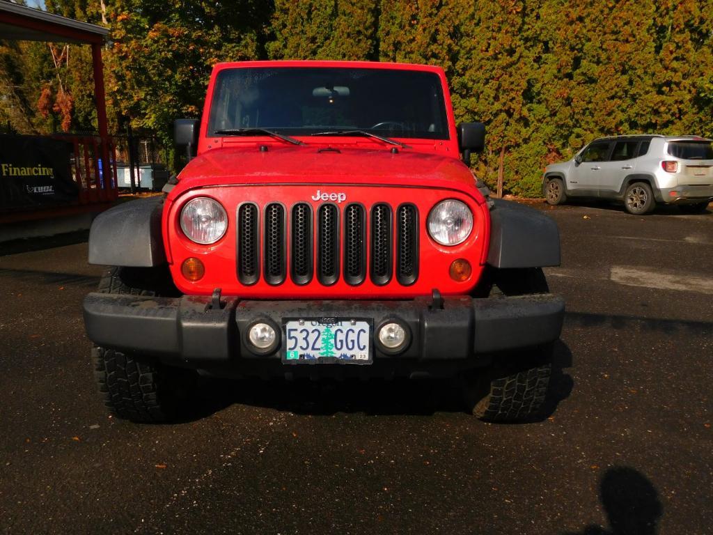 used 2012 Jeep Wrangler Unlimited car, priced at $15,995