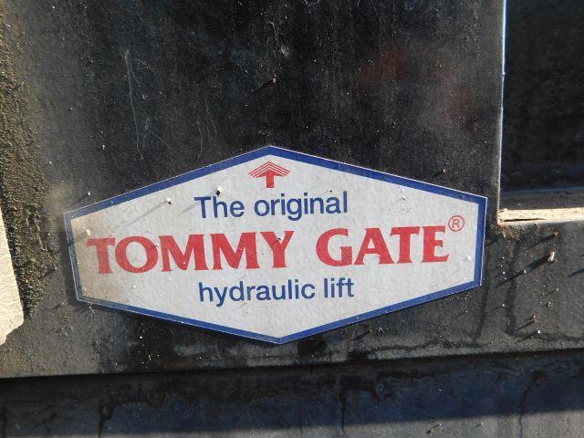 used 2018 Ram 2500 car, priced at $14,995