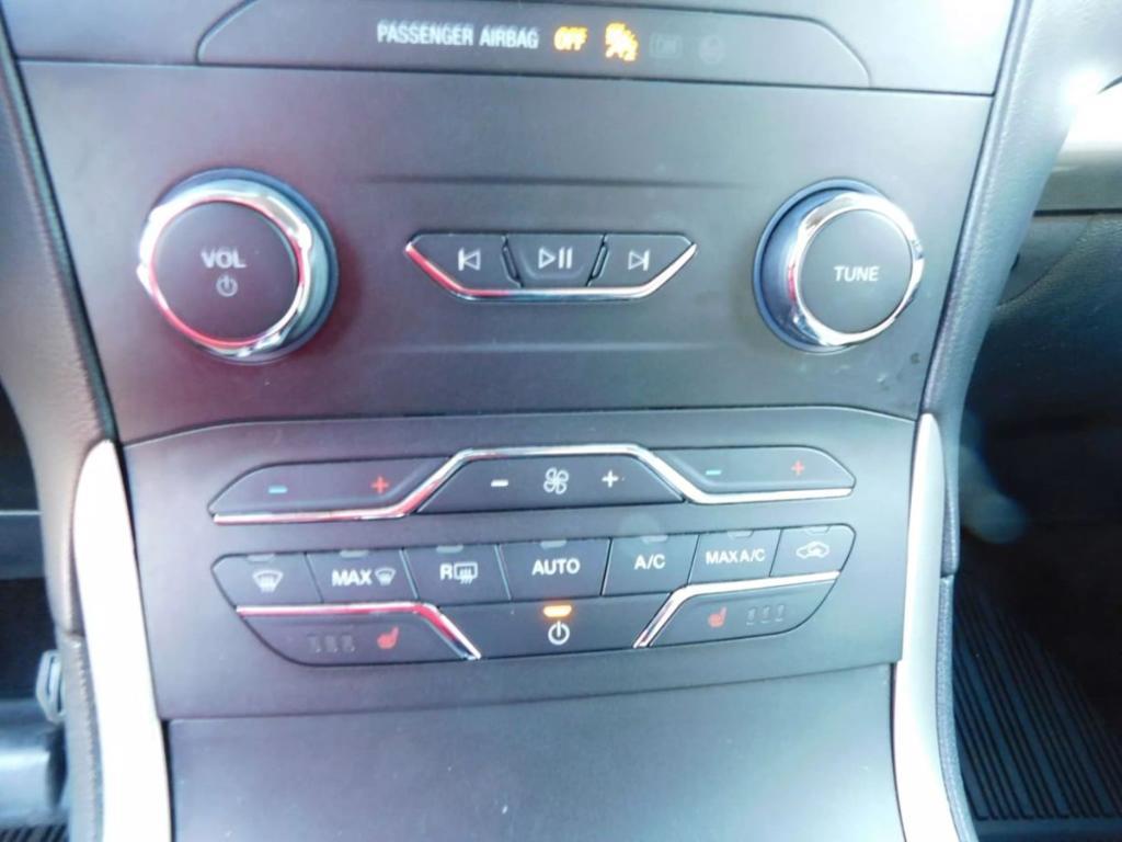 used 2020 Ford Edge car, priced at $14,495