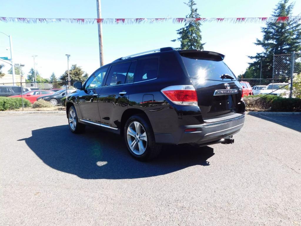 used 2012 Toyota Highlander car, priced at $11,495