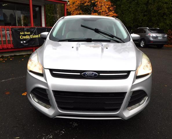 used 2015 Ford Escape car, priced at $9,995