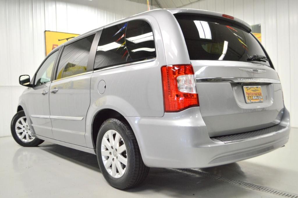 used 2014 Chrysler Town & Country car, priced at $8,995