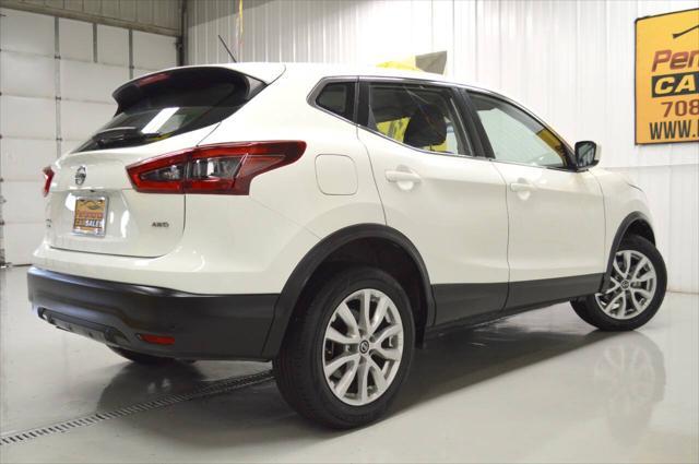 used 2021 Nissan Rogue Sport car, priced at $14,495