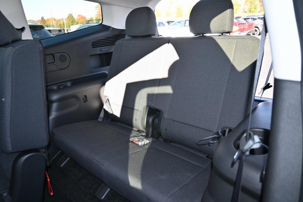 new 2026 Hyundai IONIQ 9 car, priced at $60,050