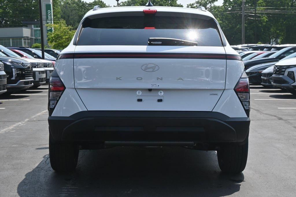 new 2025 Hyundai Kona car, priced at $26,622