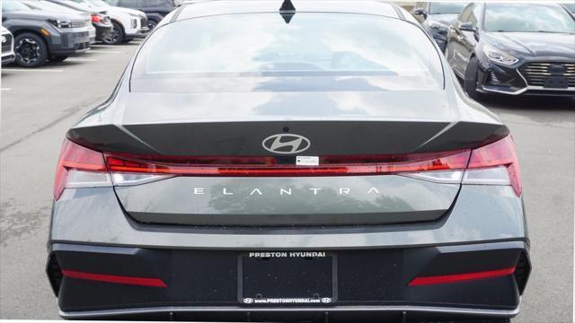 new 2024 Hyundai Elantra car, priced at $26,262