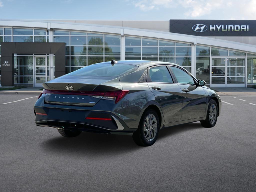 new 2025 Hyundai Elantra HEV car, priced at $26,134