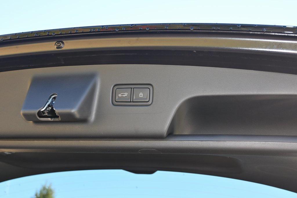 new 2026 Hyundai Palisade Hybrid car, priced at $58,217