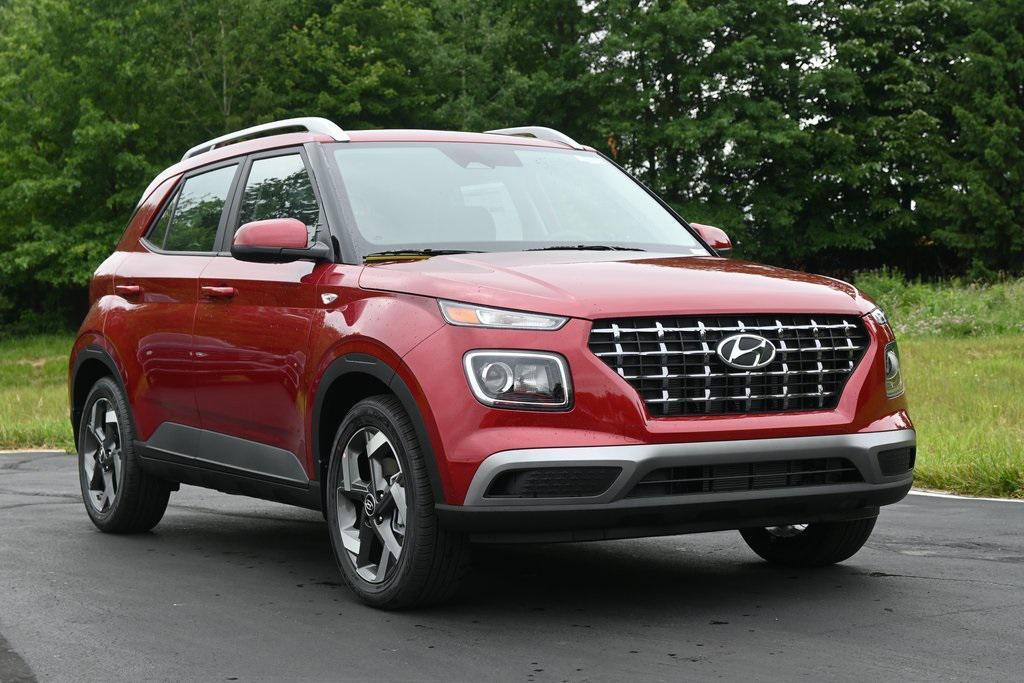 new 2025 Hyundai Venue car, priced at $23,651