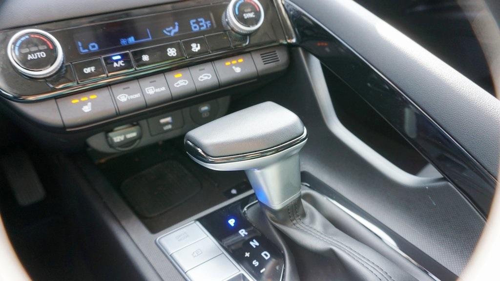 used 2024 Hyundai Elantra car, priced at $21,990