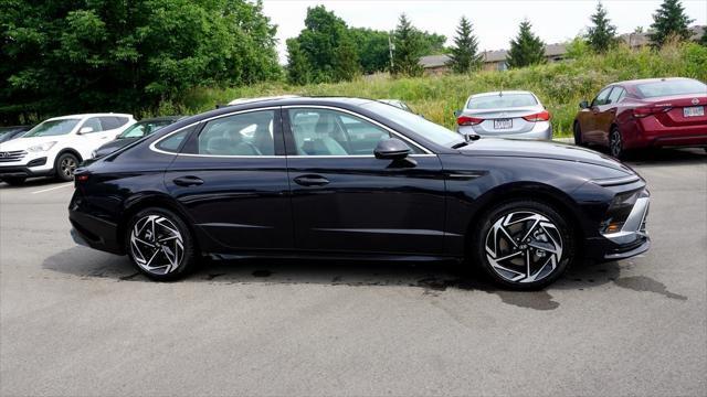 new 2024 Hyundai Sonata car, priced at $28,961