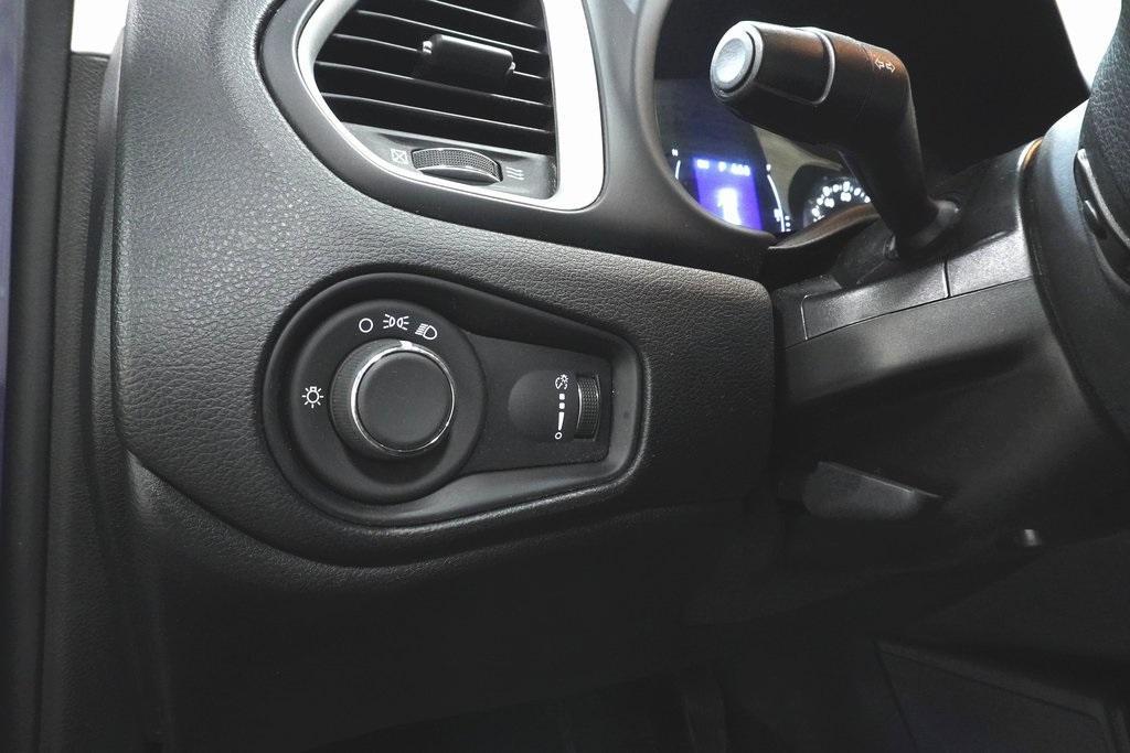 used 2019 Jeep Renegade car, priced at $14,990