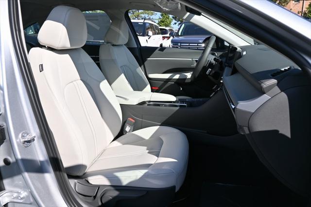 new 2025 Hyundai Sonata car, priced at $30,186