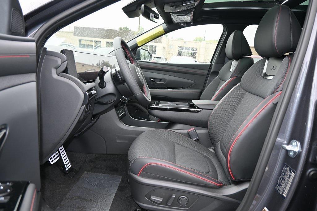 new 2025 Hyundai TUCSON Hybrid car, priced at $34,740