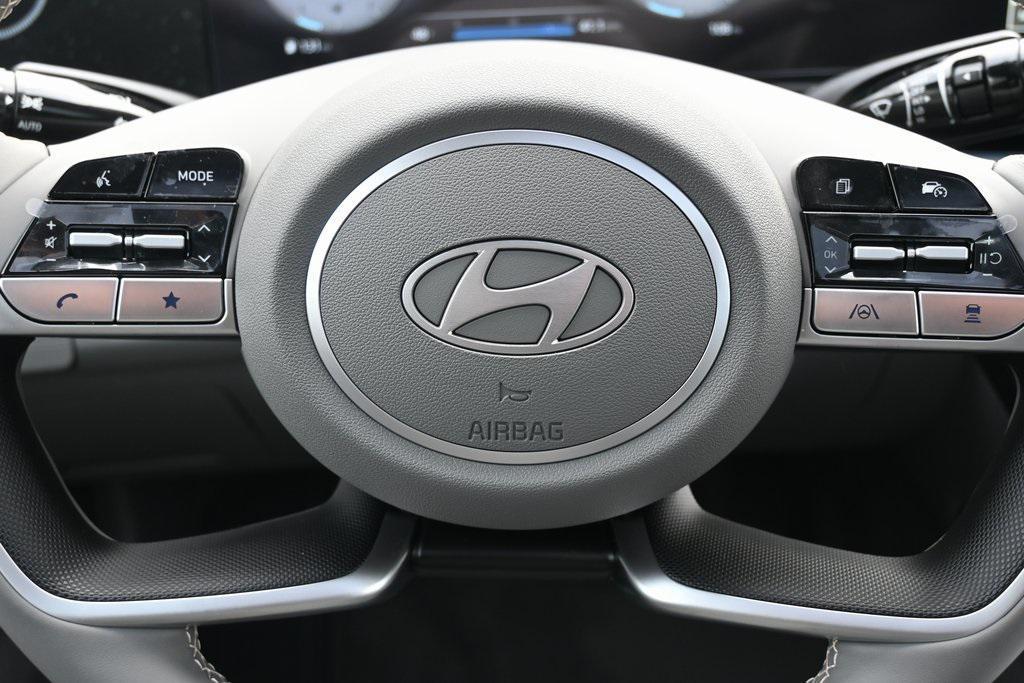 new 2025 Hyundai Elantra car, priced at $25,554