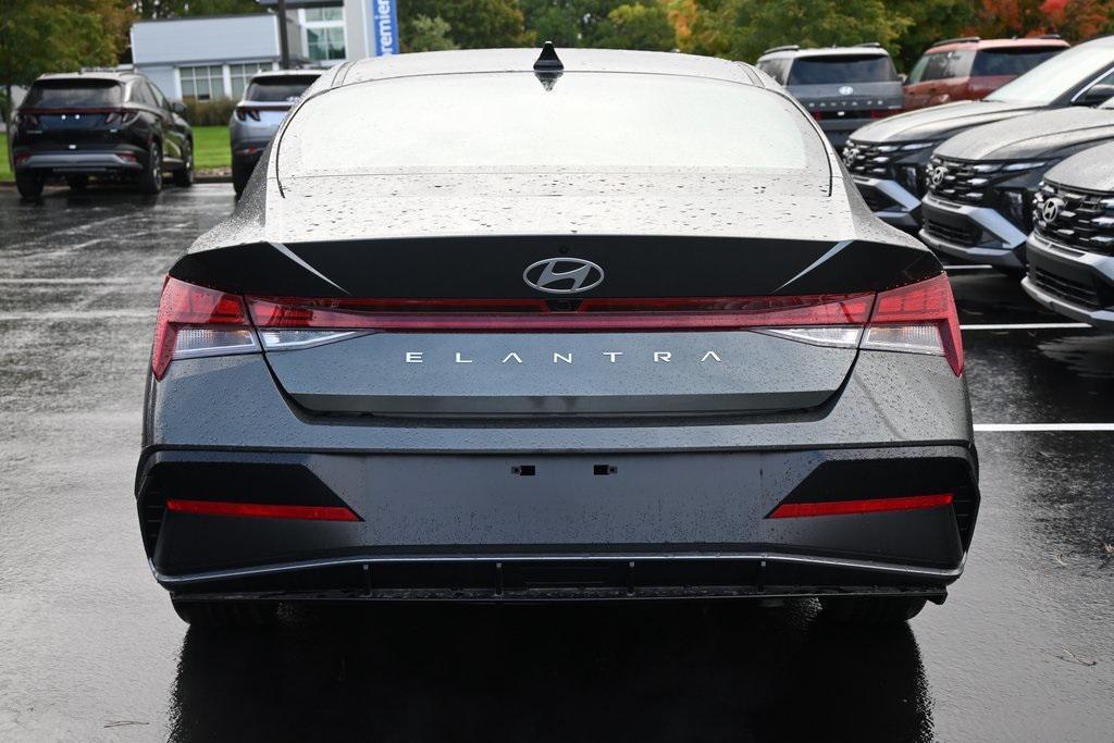 new 2025 Hyundai Elantra car, priced at $25,554