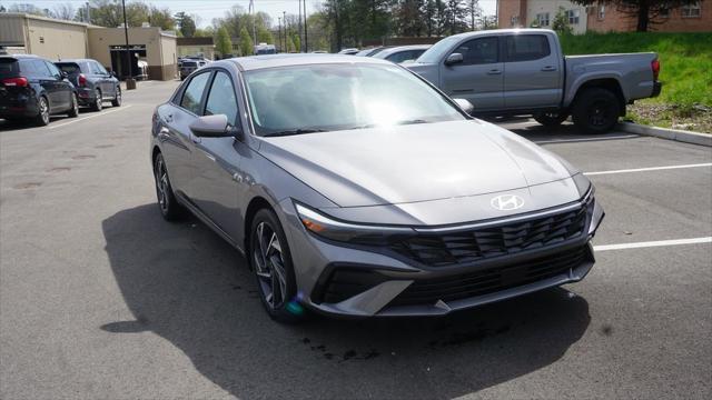 new 2024 Hyundai Elantra car, priced at $25,560