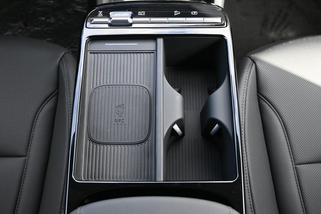 new 2025 Hyundai TUCSON Hybrid car, priced at $33,740