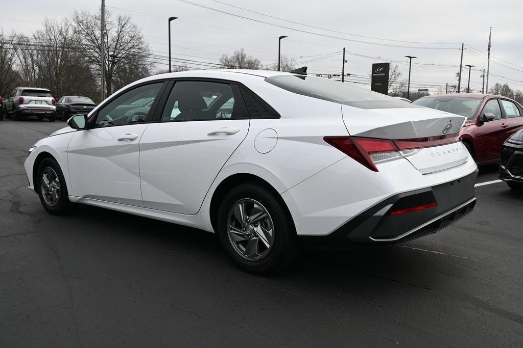 new 2024 Hyundai Elantra car, priced at $23,314