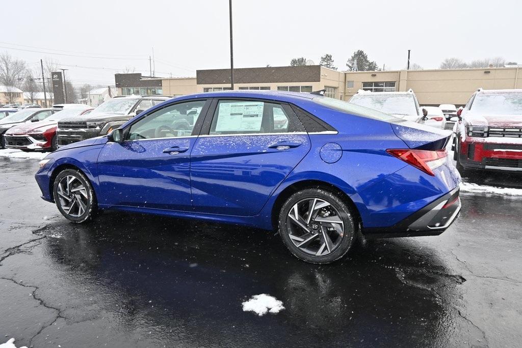 new 2025 Hyundai Elantra car, priced at $26,456