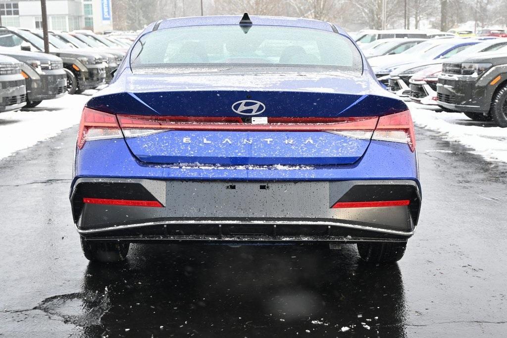 new 2025 Hyundai Elantra car, priced at $26,456