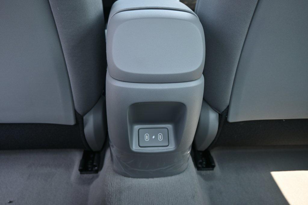 new 2025 Hyundai Elantra car, priced at $23,078