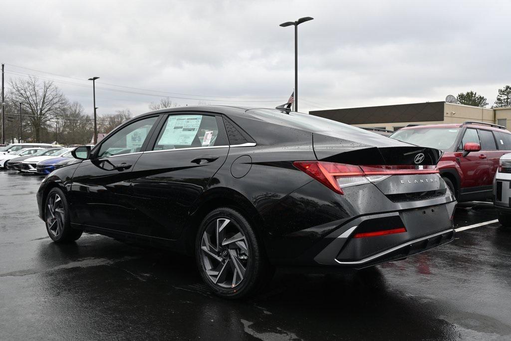 new 2025 Hyundai Elantra car, priced at $26,456