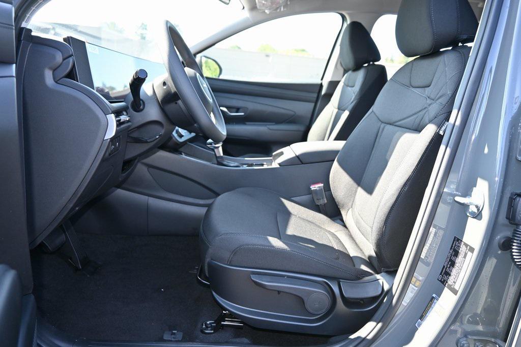 new 2025 Hyundai Tucson car, priced at $29,972