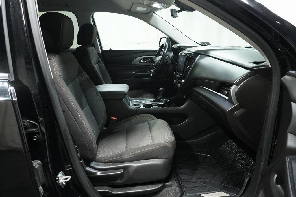used 2020 Chevrolet Traverse car, priced at $21,990
