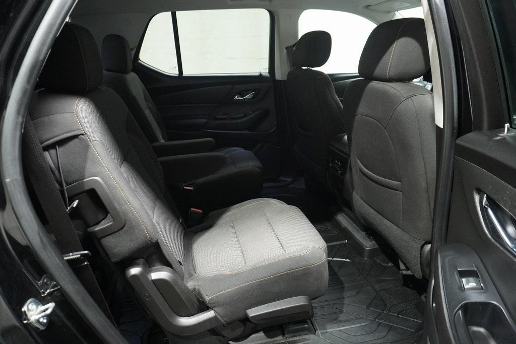 used 2020 Chevrolet Traverse car, priced at $21,990