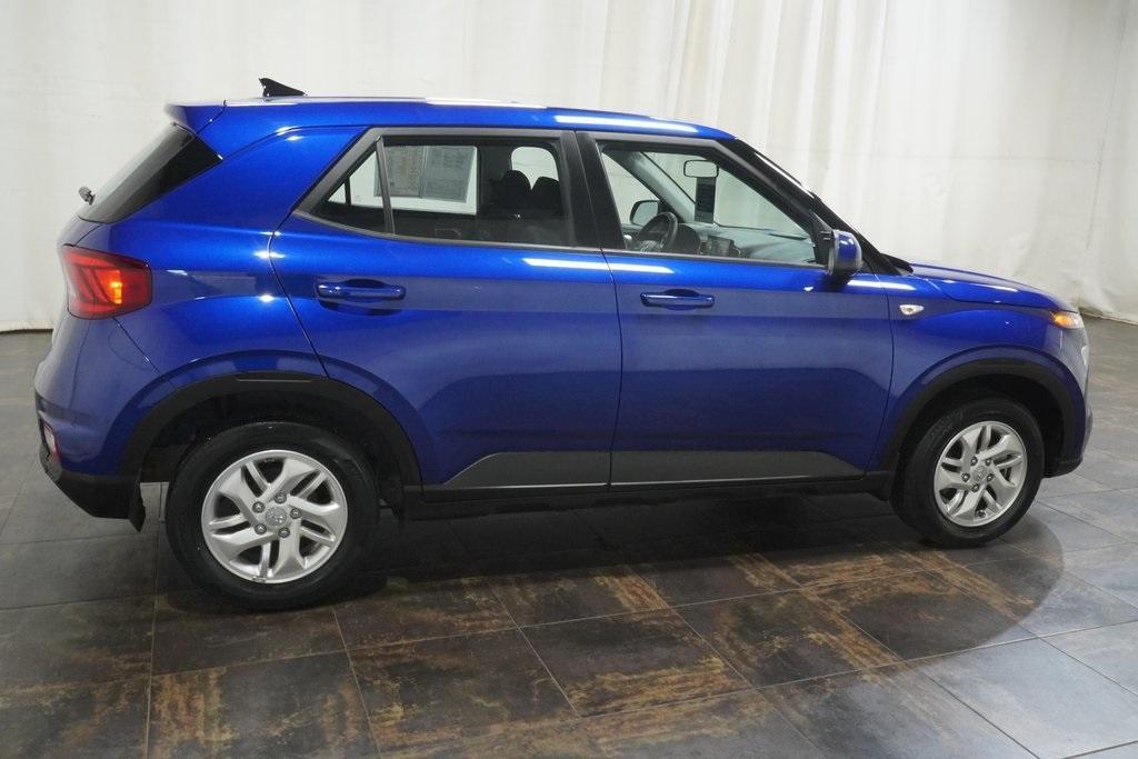 used 2022 Hyundai Venue car, priced at $17,990