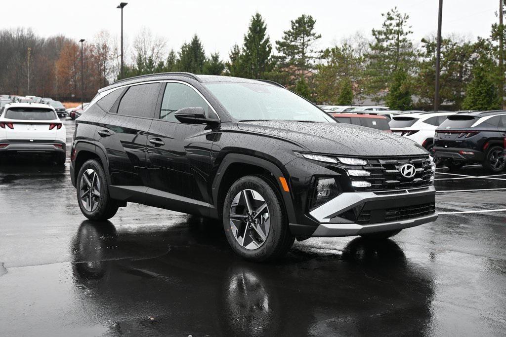 new 2025 Hyundai Tucson Hybrid car, priced at $37,337