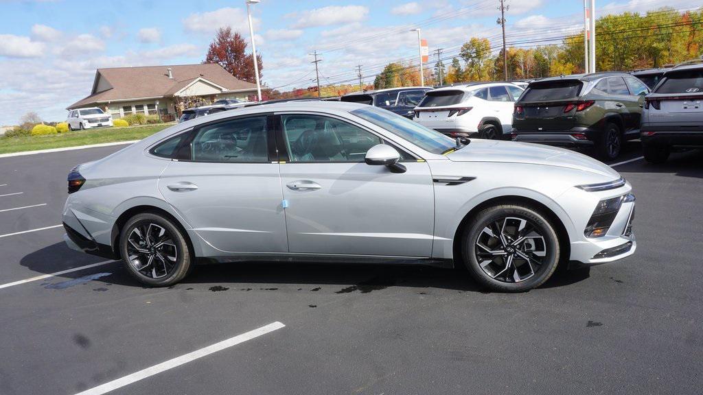 new 2025 Hyundai Sonata car, priced at $28,746