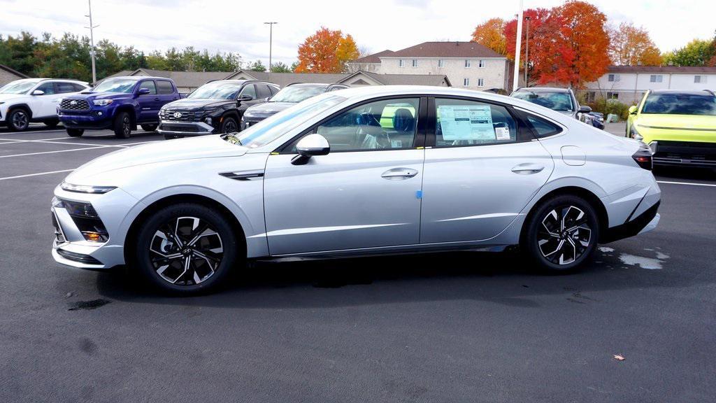 new 2025 Hyundai Sonata car, priced at $28,746