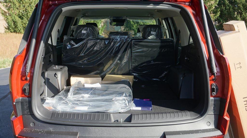 new 2026 Hyundai SANTA FE HEV car, priced at $37,848