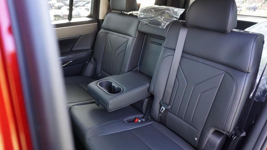 new 2026 Hyundai SANTA FE HEV car, priced at $37,848