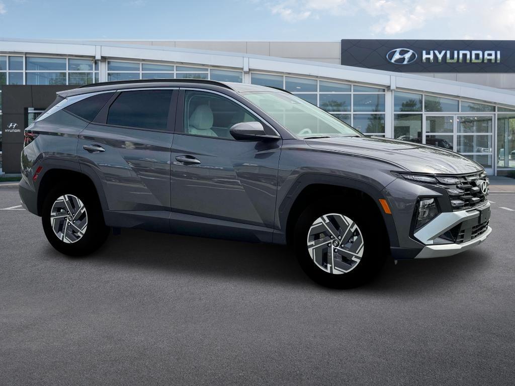 new 2025 Hyundai Tucson Hybrid car, priced at $34,380