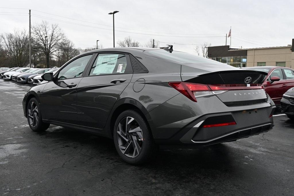 new 2025 Hyundai Elantra car, priced at $23,984