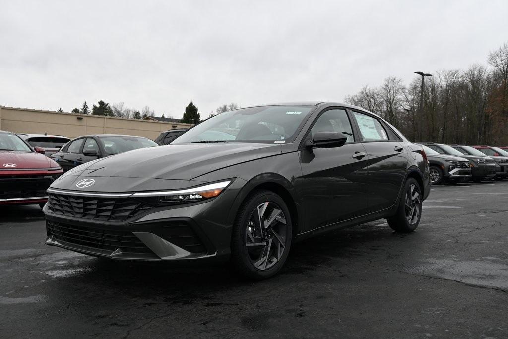 new 2025 Hyundai Elantra car, priced at $23,984