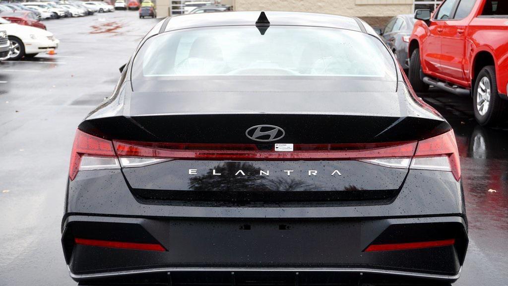 new 2024 Hyundai Elantra car, priced at $24,262