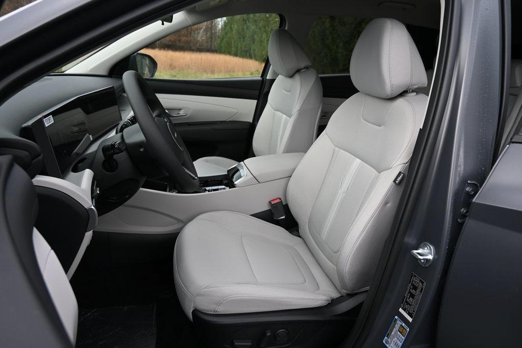 used 2025 Hyundai Tucson car, priced at $33,802