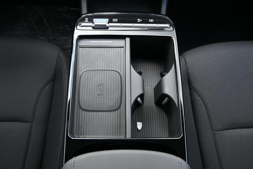 new 2025 Hyundai TUCSON Hybrid car, priced at $33,274