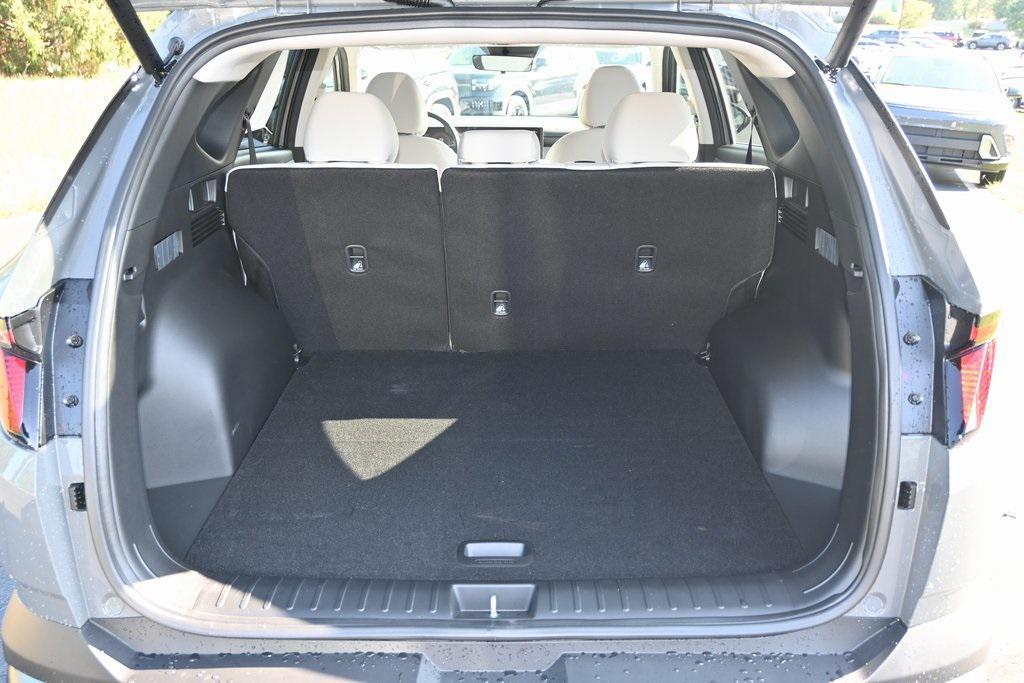 new 2026 Hyundai Tucson car, priced at $30,936