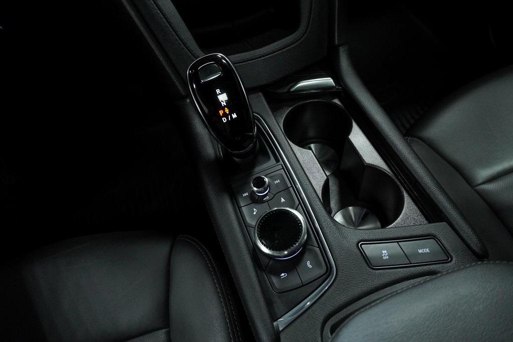 used 2024 Cadillac XT5 car, priced at $38,990