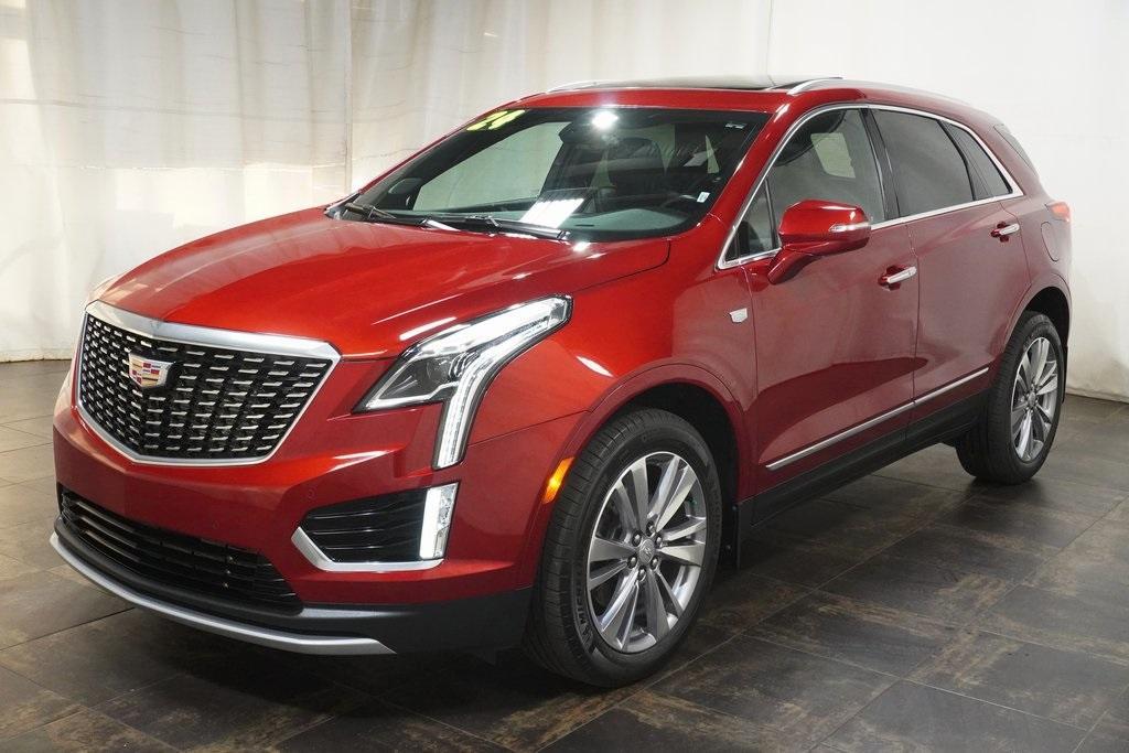 used 2024 Cadillac XT5 car, priced at $38,990