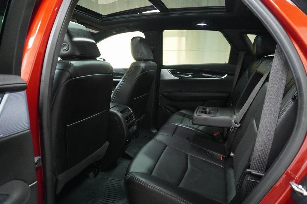 used 2024 Cadillac XT5 car, priced at $38,990