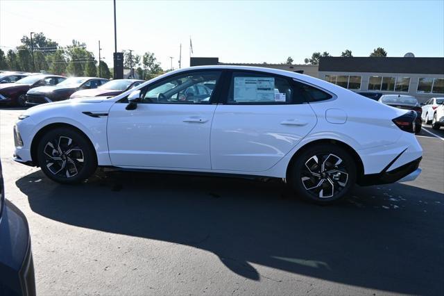 new 2025 Hyundai Sonata car, priced at $29,172