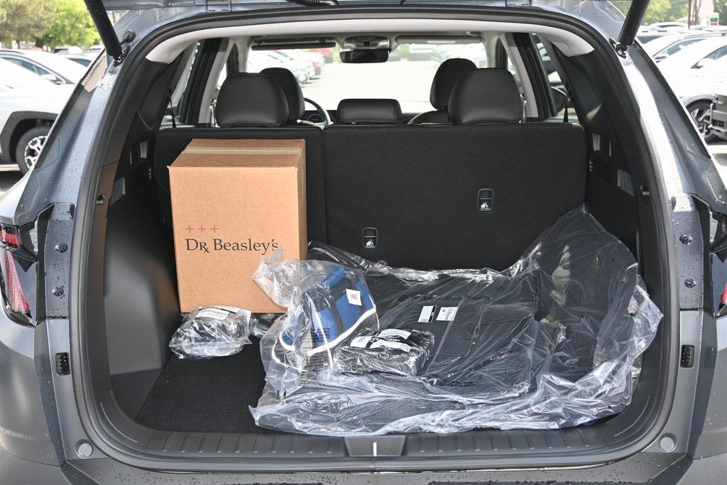 new 2025 Hyundai Tucson car, priced at $38,593