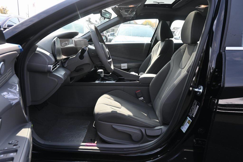 new 2025 Hyundai Elantra car, priced at $25,514